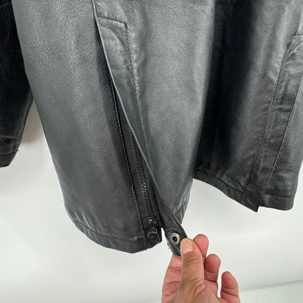 VTG Frequency Outerwear Mens Black L Genuine Leather Zip Up Jacket Coat Style